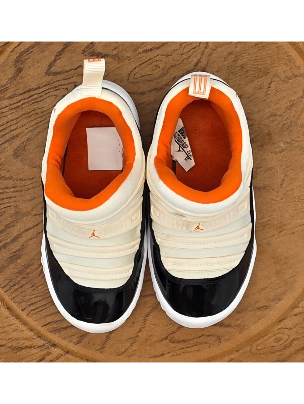 Jordan 11 Baby Slip On Sneakers Black White Orange Low Top Size 9C BQ7102-108 - Picture 10 of 13